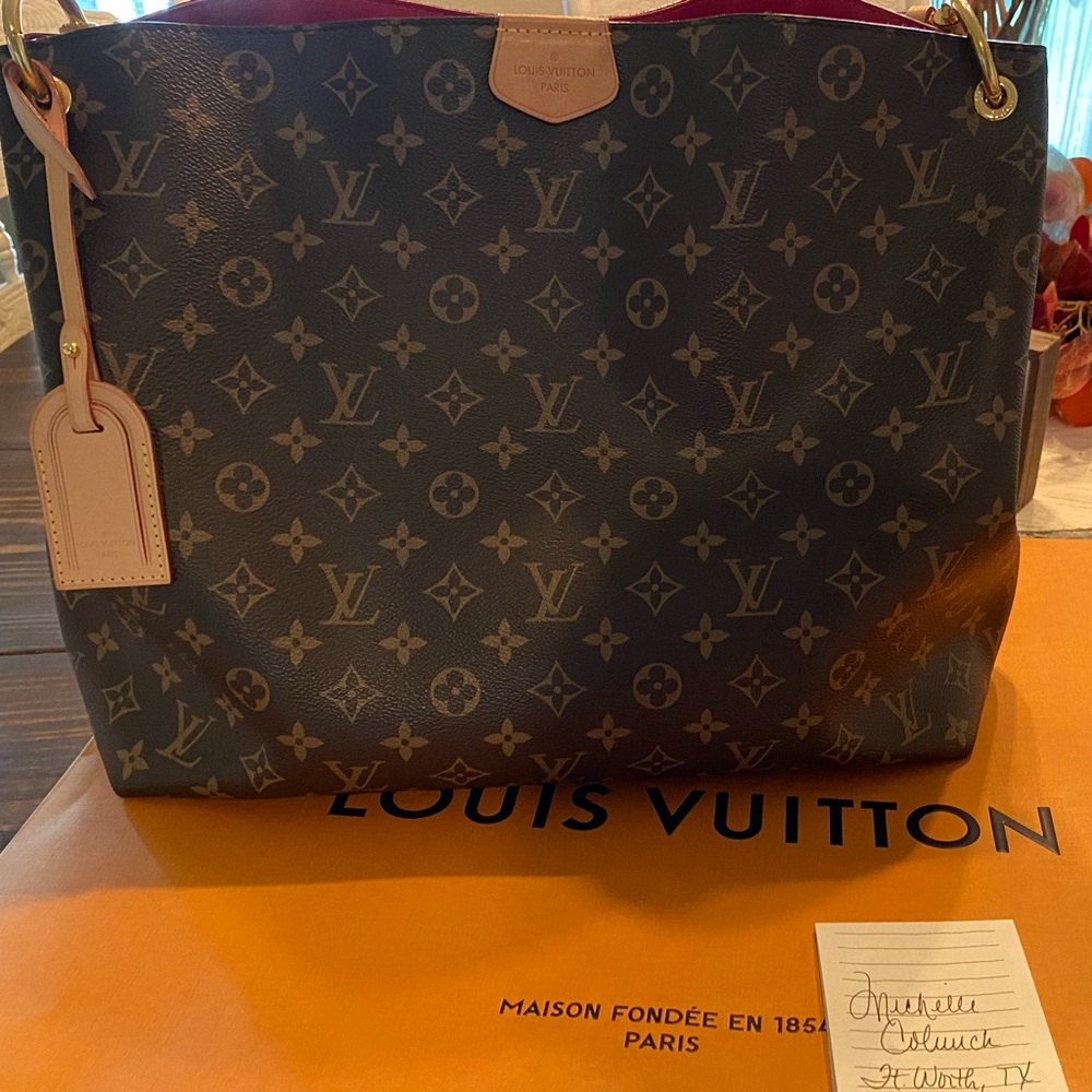 LV Graceful MM Monogram Pivoine